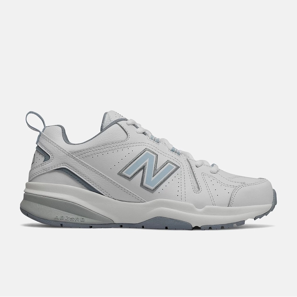 New Balance Women WX608v5